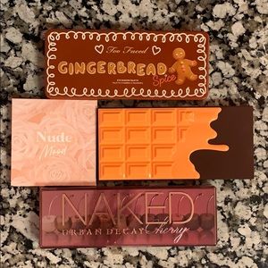 BUNDLE of eyeshadow palettes